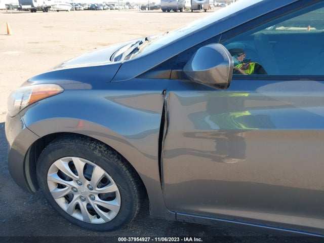 Продаж на аукціоні авто 2013 Hyundai Elantra Gls, vin: 5NPDH4AE8DH164729, номер лоту: 37954927