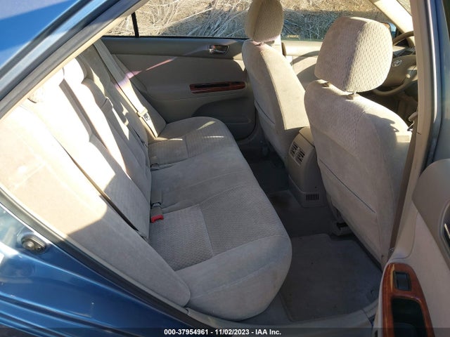2002 TOYOTA CAMRY XLE VIN: 4T1BE32K32U533476
