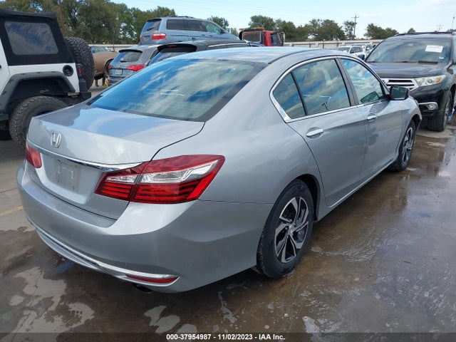 Honda ACCORD LX 2017 1HGCR2F31HA237362 Image 4