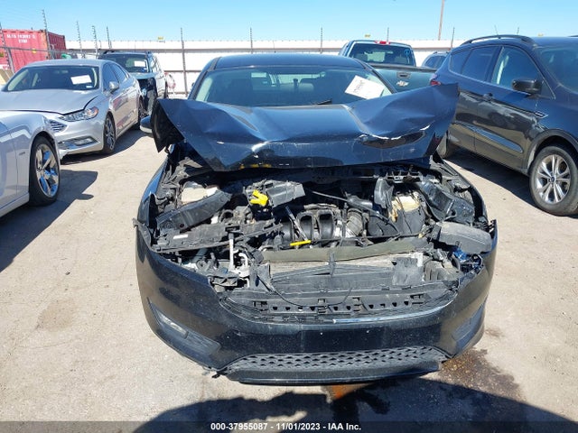 Ford FOCUS SE 2016 1FADP3F29GL252948 Image 12