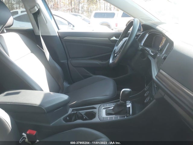 2019 VOLKSWAGEN JETTA 1.4T SEL VIN: 3VWEB7BUXKM174535