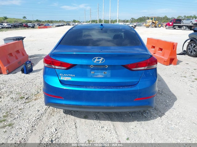 2017 HYUNDAI ELANTRA SE VIN: 5NPD84LFXHH082626