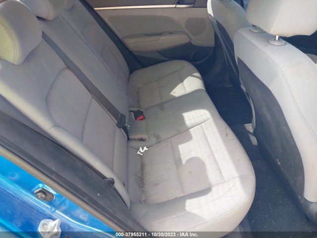 2017 HYUNDAI ELANTRA SE VIN: 5NPD84LFXHH082626