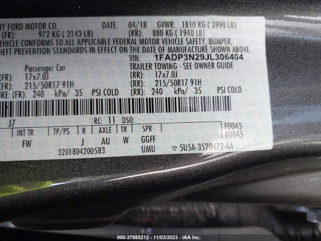 2018 FORD FOCUS TITANIUM VIN: 1FADP3N29JL306404