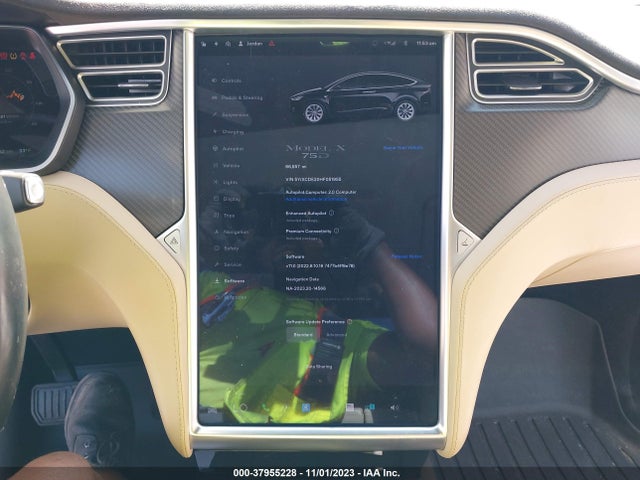 2017 TESLA MODEL X 75D/90D/100D VIN: 5YJXCDE20HF051955
