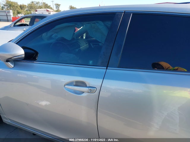 JTHKD5BH8E2196390 Lexus Ct 200h Hybrid
