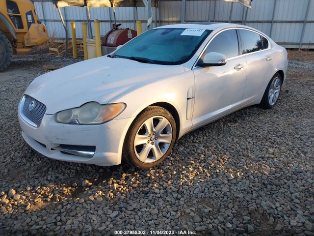 2009 JAGUAR XF SAJWA05B29HR39975 Photo 1
