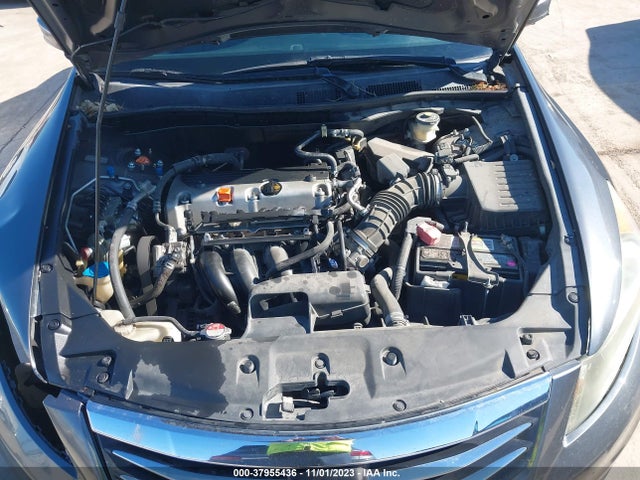 2011 HONDA ACCORD 2.4 LX VIN: 1HGCP2F32BA027835