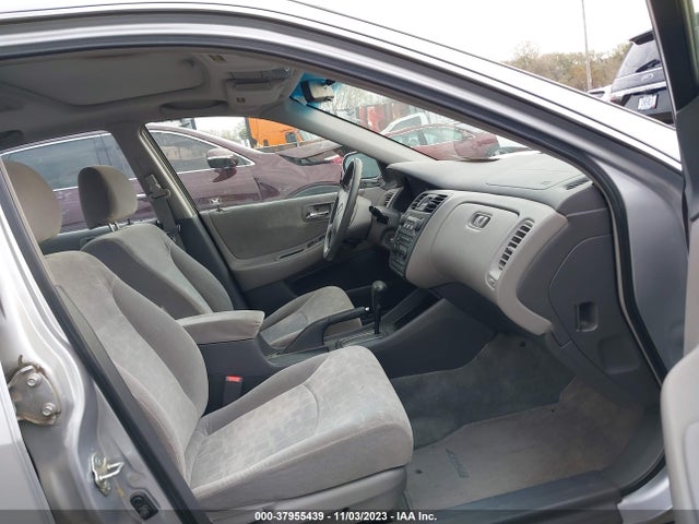 2002 HONDA ACCORD SDN EX W/LEATHER/EX VIN: 1HGCG56682A038804
