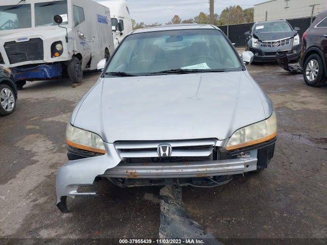 2002 HONDA ACCORD SDN EX W/LEATHER/EX VIN: 1HGCG56682A038804