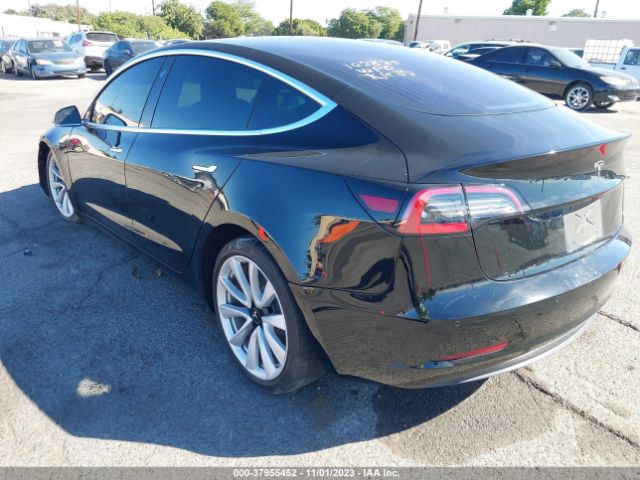 2017 TESLA MODEL 3 5YJ3E1EAXHF001613 Photo 2