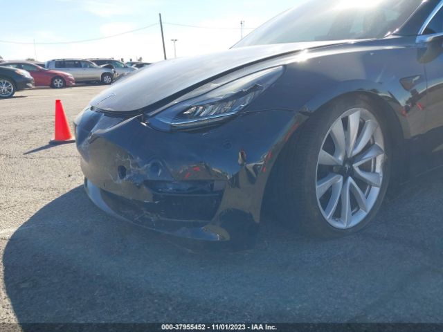 2017 TESLA MODEL 3 5YJ3E1EAXHF001613 Photo 5