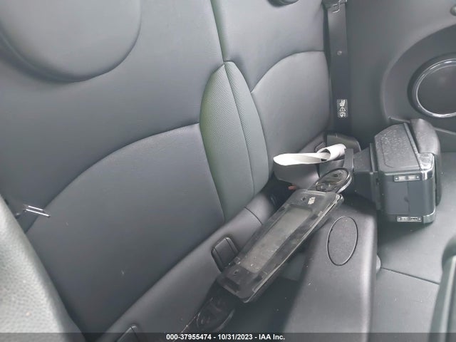 2010 MINI COOPER WMWMR3C53ATU98658 Photo 7