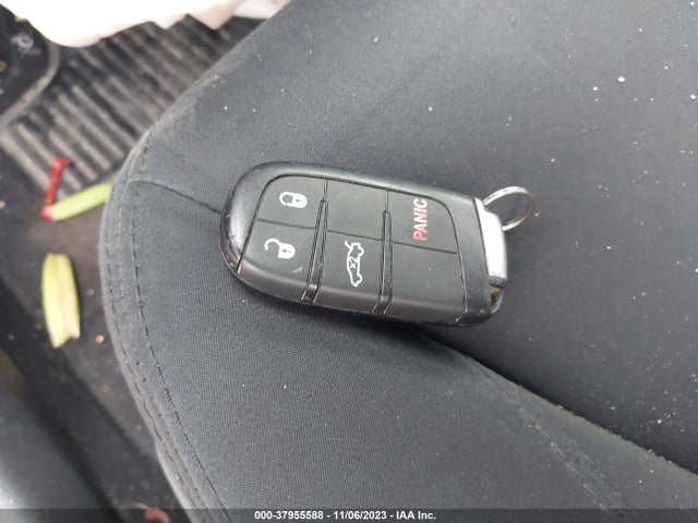 2C3CCAAG5KH687274 Chrysler 300 Touring