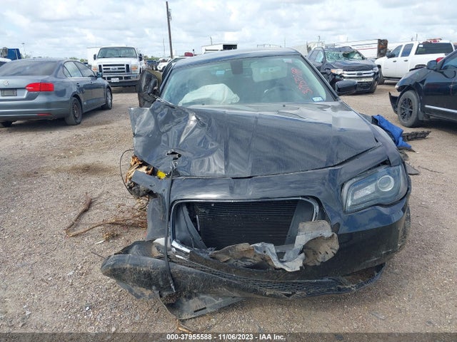 2C3CCAAG5KH687274 Chrysler 300 Touring