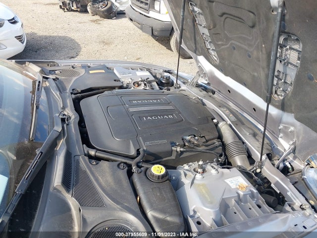 2011 JAGUAR XK SAJWA4ECXBMB40378 Photo 9