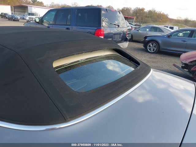 2011 JAGUAR XK SAJWA4ECXBMB40378 Photo 5