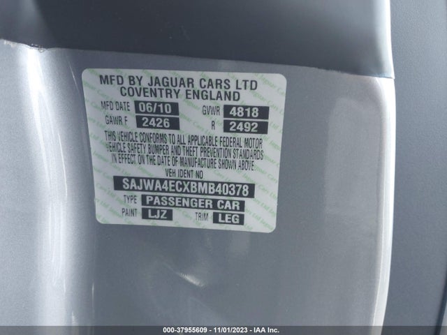 2011 JAGUAR XK SAJWA4ECXBMB40378 Photo 8