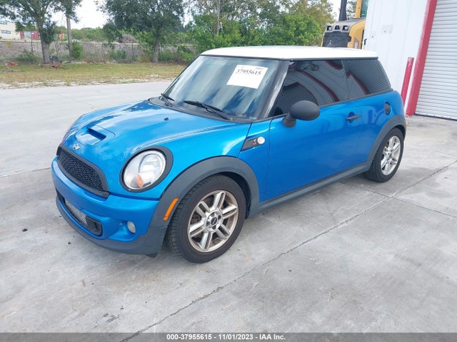 2012 MINI COOPER S WMWSV3C50CTY26365 Photo 1