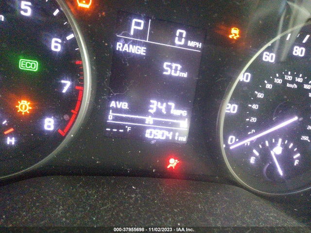 2017 HYUNDAI ELANTRA SE VIN: KMHD84LF2HU064669