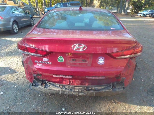2017 HYUNDAI ELANTRA SE VIN: KMHD84LF2HU064669