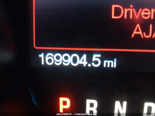 2012 FORD F-150 LARIAT VIN: 1FTFW1CF1CFB51977