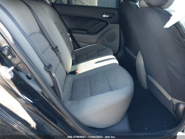 2015 KIA FORTE LX VIN: KNAFK4A68F5376369
