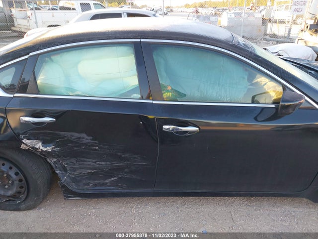 Nissan Altima 2.5 S 2016 1N4AL3AP1GN332668 Image 14