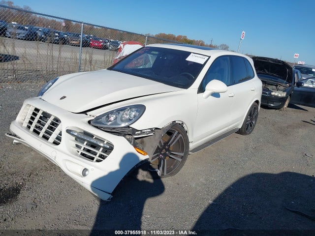 2011 PORSCHE CAYENNE WP1AC2A28BLA84706 Photo 1