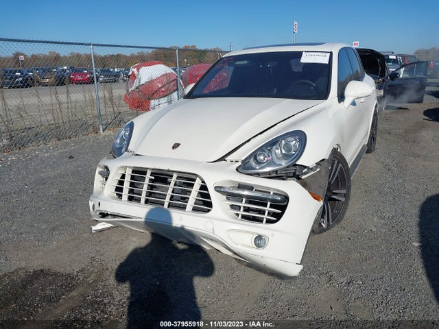 2011 PORSCHE CAYENNE WP1AC2A28BLA84706 Photo 5