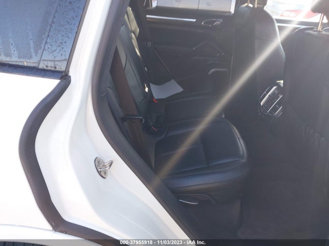2011 PORSCHE CAYENNE WP1AC2A28BLA84706 Photo 7