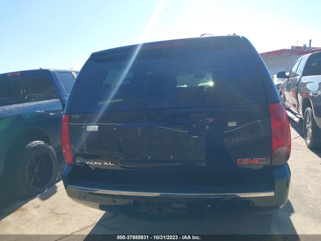 GMC Yukon Xl 1500 Slt 2014 1GKS1KE00ER227030 Image 17