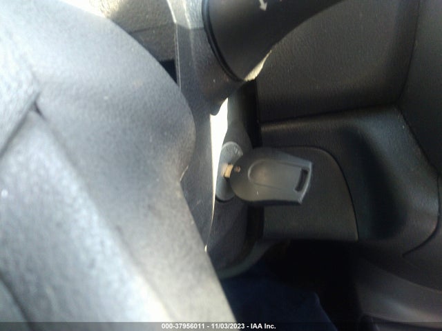 Nissan VERSA SV 2014 3N1CN7AP0EL812821 Image 11