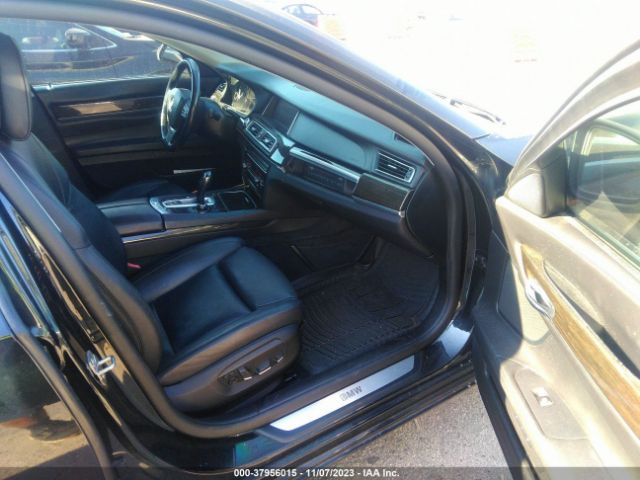 2013 BMW 7 SERIES WBAYE8C52DDE22280 Photo 4