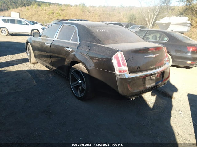 Chrysler 300 2014 2C3CCAAG0EH345784 Image 3