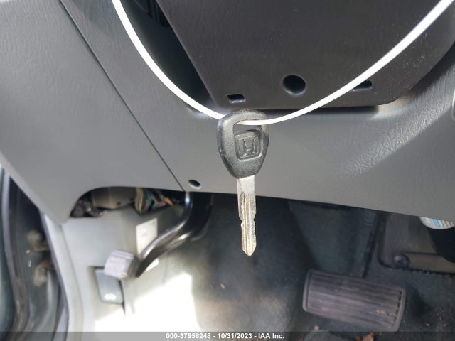 2002 HONDA ODYSSEY EX VIN: 2HKRL186X2H529863