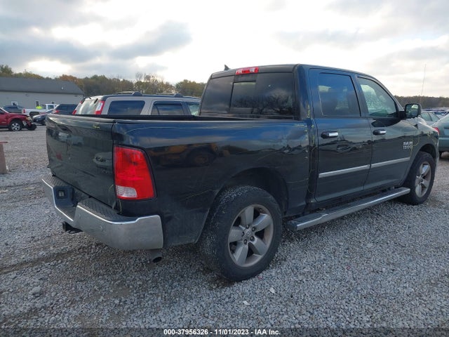 1C6RR7LG8FS671094 RAM 1500 Big Horn