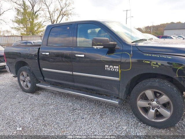 1C6RR7LG8FS671094 RAM 1500 Big Horn