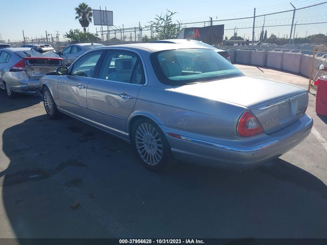 2005 JAGUAR XJ SAJWA82C75SG29865 Photo 2