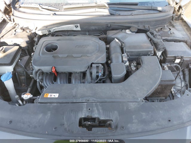 Hyundai SONATA SE 2016 5NPE24AF5GH355222 Image 10