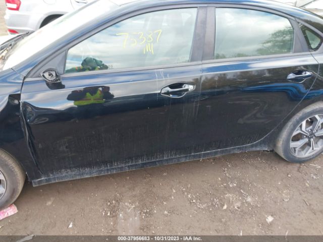 3KPF24AD7LE143195 KIA Forte Lxs