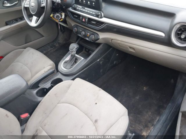 3KPF24AD7LE143195 KIA Forte Lxs
