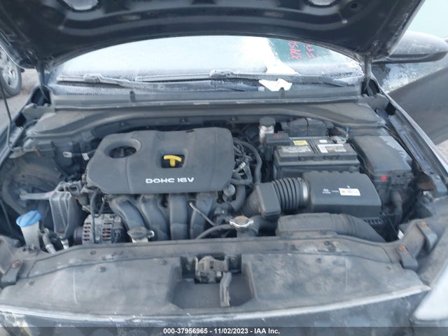 2018 HYUNDAI ELANTRA SE VIN: 5NPD74LF1JH295974