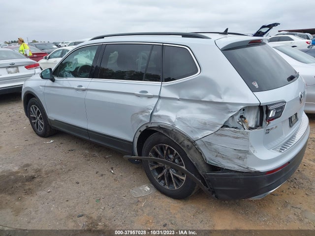 2019 VOLKSWAGEN TIGUAN 2.0T SE/2.0T SEL/2.0T SEL R-LINE/2.0T SEL R-LINE BLACK VIN: 3VV3B7AX6KM064203