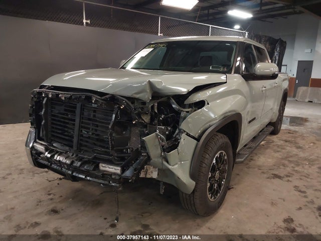 Toyota Tundra Sr5 2022 5TFLA5EC5NX008412 Image 2