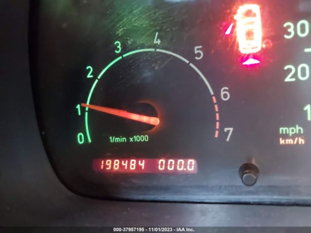 2000 SAAB 9-5 YS3ED48E9Y3048682 Photo 6