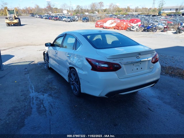 2018 NISSAN ALTIMA 2.5 SR VIN: 1N4AL3AP3JC264456