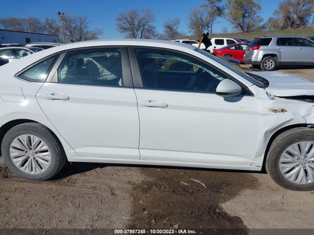 3VWC57BU8KM018122 Volkswagen Jetta 1.4t R-line/1.4t S/1.4t Se