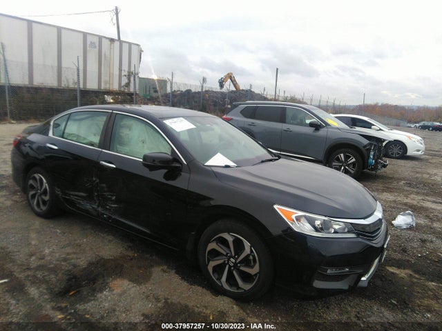 2017 1HGCR2F83HA179086 main image