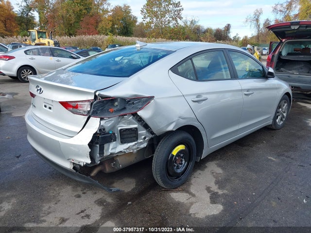2018 HYUNDAI ELANTRA SEL VIN: 5NPD84LF4JH368638
